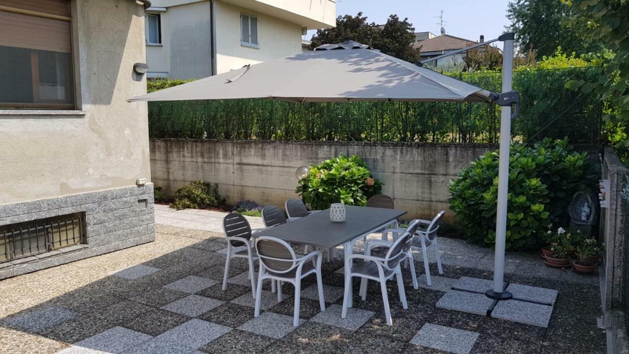 Casa Stema Apartment Meda ภายนอก รูปภาพ