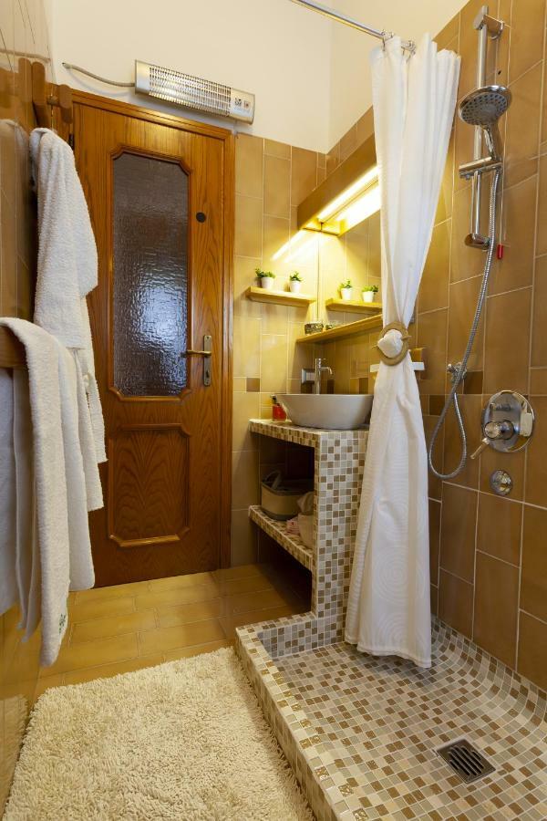 Casa Stema Apartment Meda ภายนอก รูปภาพ